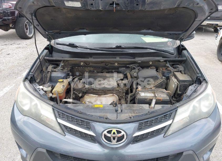 Photo 10 of 2013 Toyota Rav4 LE (VIN 2T3BFREV3DW106802)
