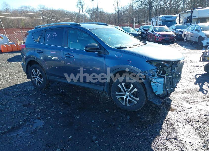 2014 Toyota Rav4 LE (VIN 2T3BFREV3EW129773) main photo