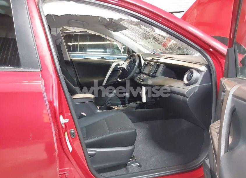 Photo 5 of 2014 Toyota Rav4 LE (VIN 2T3BFREV3EW222017)