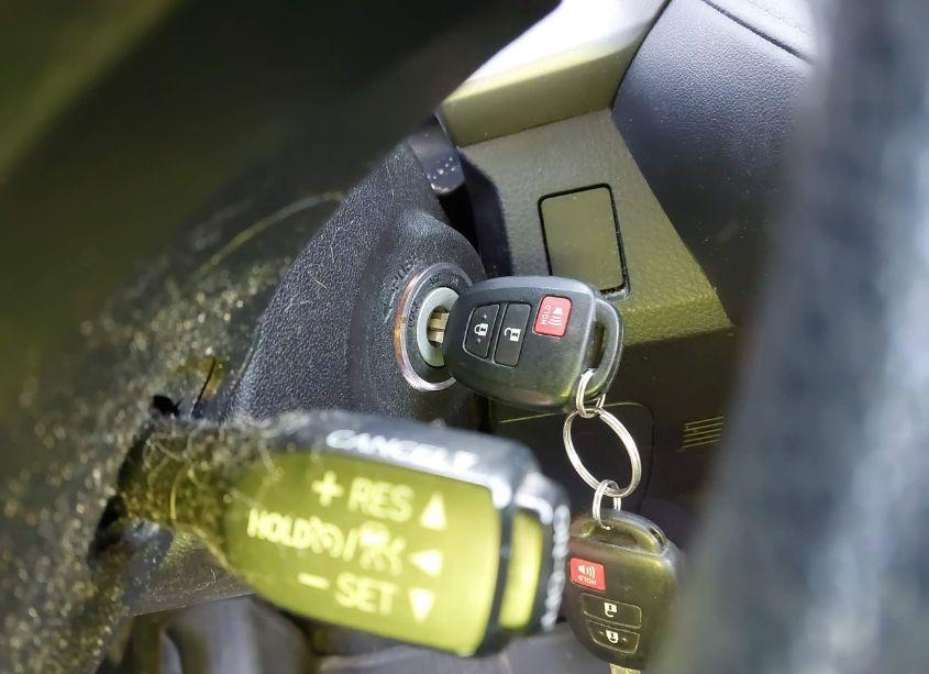 Photo 11 of 2017 Toyota Rav4 LE (VIN 2T3BFREV3HW611468)