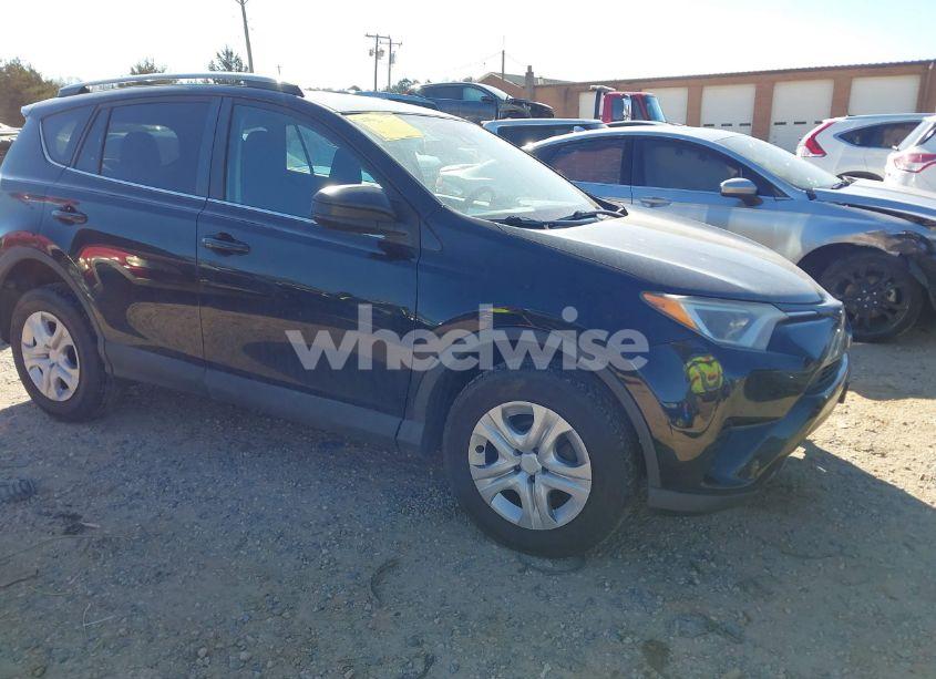 2017 Toyota Rav4 LE (VIN 2T3BFREV3HW645507) main photo