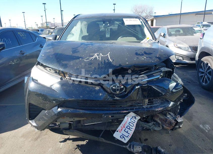 Photo 13 of 2018 Toyota Rav4 LE (VIN 2T3BFREV3JW792416)