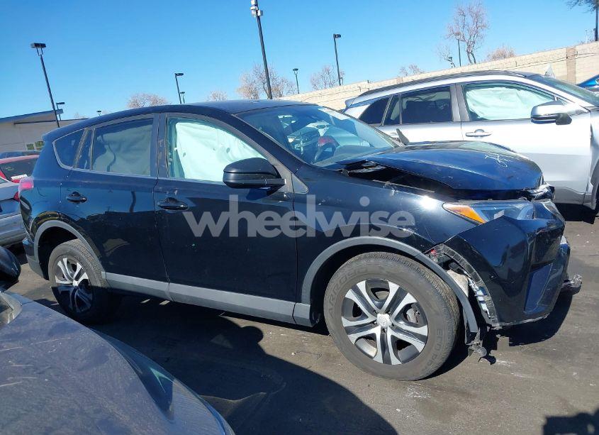 Photo 14 of 2018 Toyota Rav4 LE (VIN 2T3BFREV3JW792416)