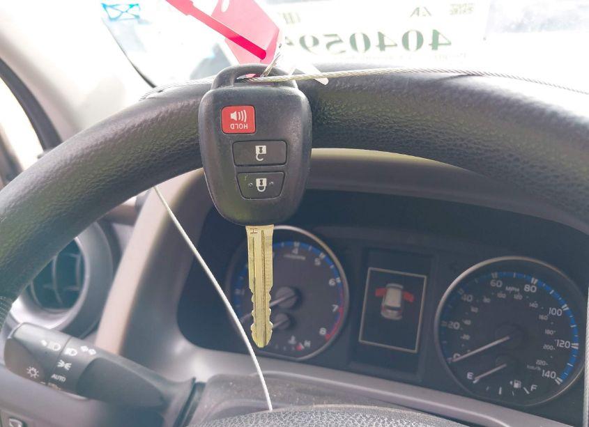 Photo 11 of 2018 Toyota Rav4 LE (VIN 2T3BFREV3JW805956)