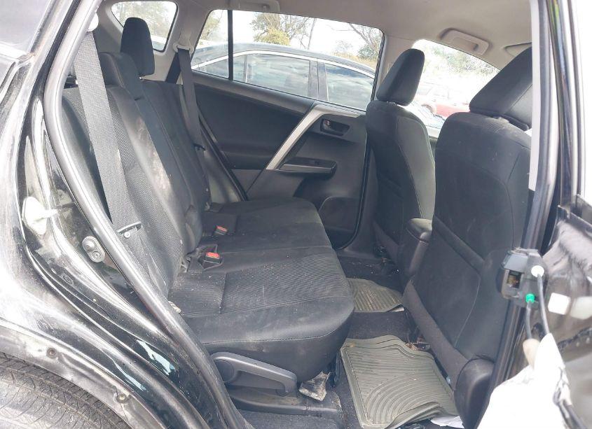 Photo 8 of 2018 Toyota Rav4 LE (VIN 2T3BFREV3JW805956)