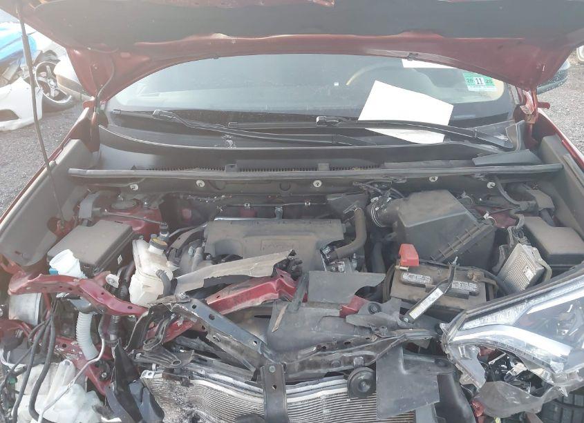 Photo 10 of 2018 Toyota Rav4 LE (VIN 2T3BFREV3JW823728)