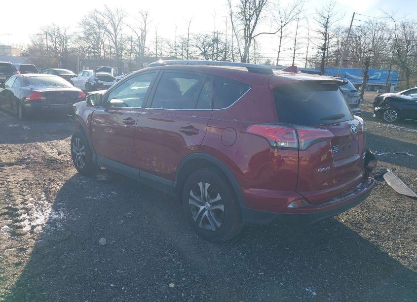 Photo 3 of 2018 Toyota Rav4 LE (VIN 2T3BFREV3JW823728)