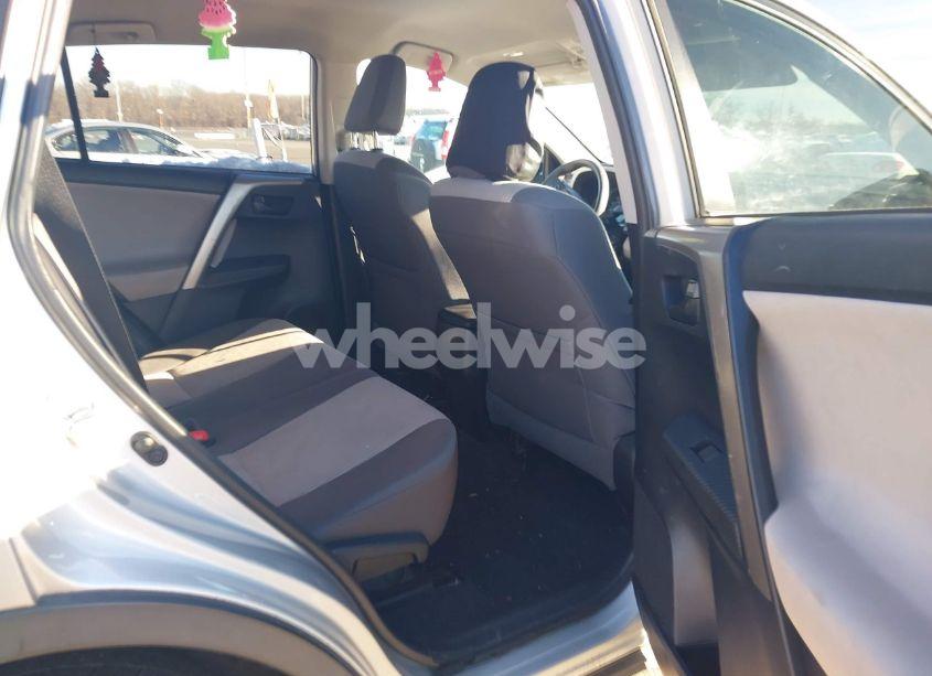 Photo 8 of 2015 Toyota Rav4 LE (VIN 2T3BFREV4FW264634)