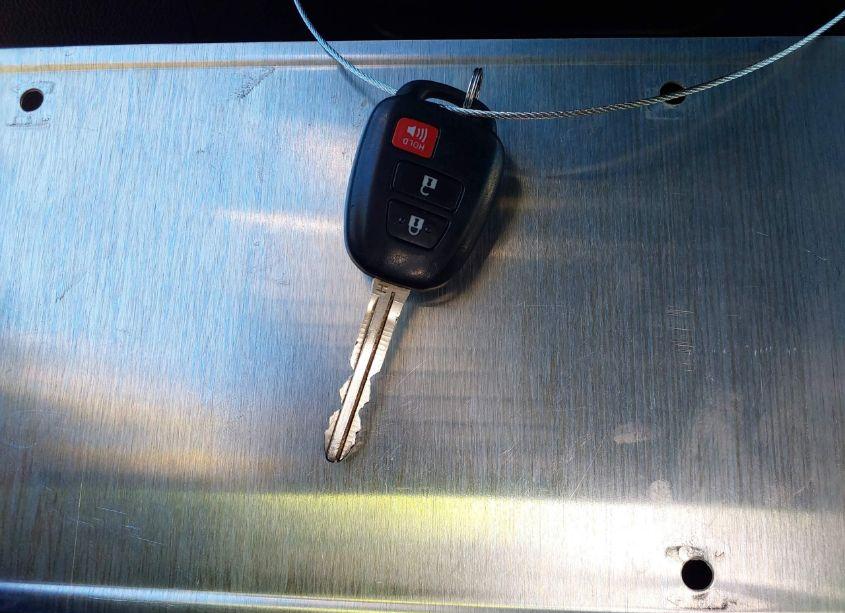 Photo 11 of 2015 Toyota Rav4 LE (VIN 2T3BFREV4FW315176)