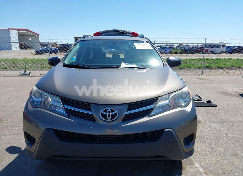 Photo 12 of 2015 Toyota Rav4 LE (VIN 2T3BFREV4FW386345)