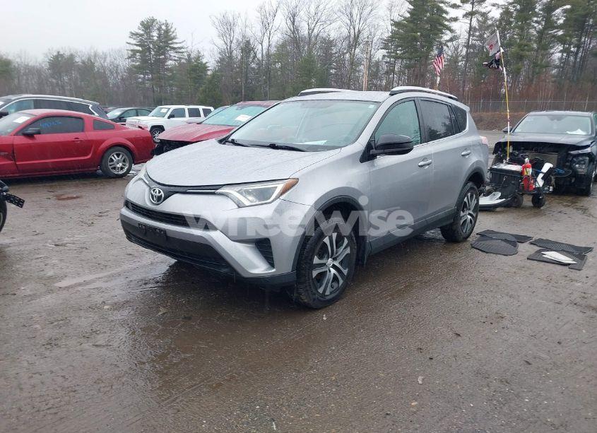Photo 2 of 2016 Toyota Rav4 LE (VIN 2T3BFREV4GW419670)