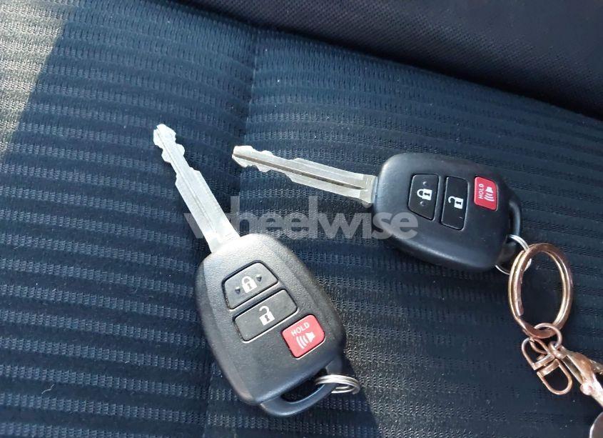 Photo 11 of 2016 Toyota Rav4 LE (VIN 2T3BFREV4GW462275)