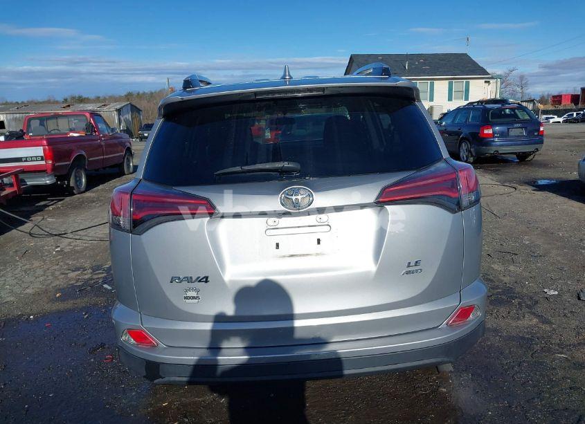 Photo 16 of 2016 Toyota Rav4 LE (VIN 2T3BFREV4GW462275)
