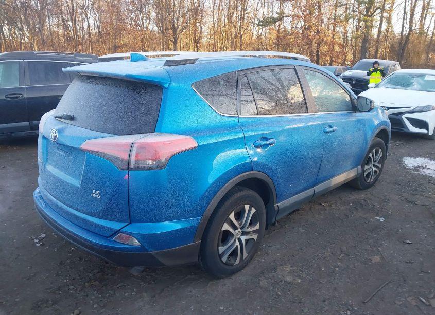 Photo 4 of 2016 Toyota Rav4 LE (VIN 2T3BFREV4GW505237)