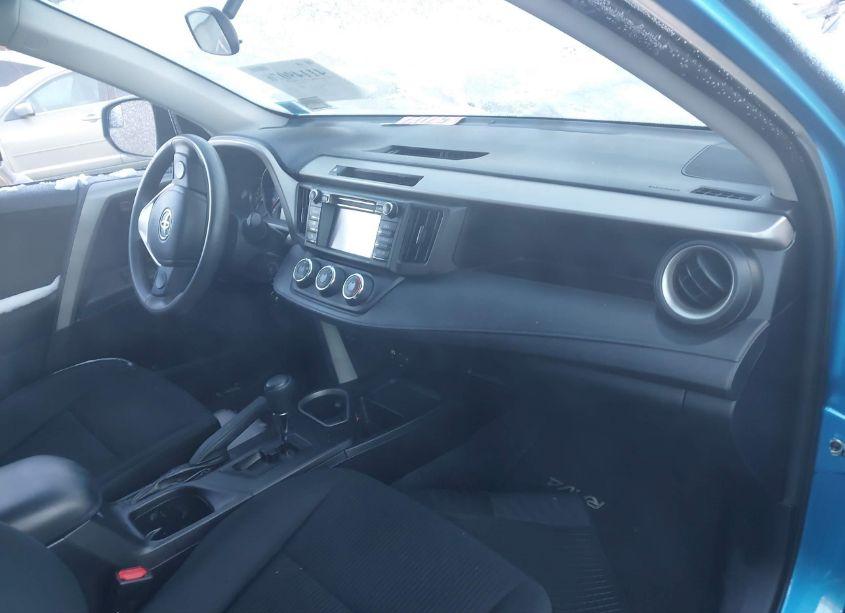 Photo 5 of 2016 Toyota Rav4 LE (VIN 2T3BFREV4GW505237)