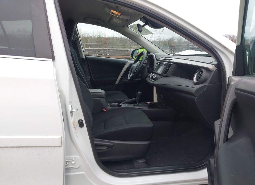 Photo 5 of 2017 Toyota Rav4 LE (VIN 2T3BFREV4HW568842)