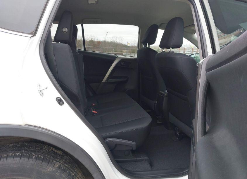 Photo 8 of 2017 Toyota Rav4 LE (VIN 2T3BFREV4HW568842)