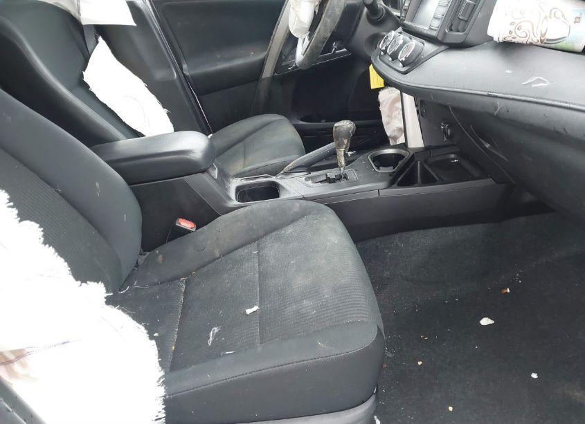Photo 5 of 2017 Toyota Rav4 LE (VIN 2T3BFREV4HW659433)