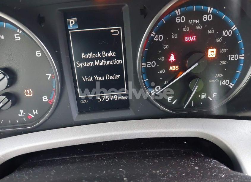 Photo 15 of 2017 Toyota Rav4 LE (VIN 2T3BFREV4HW693968)