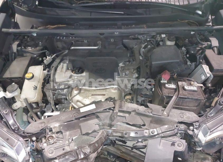 Photo 10 of 2018 Toyota Rav4 LE (VIN 2T3BFREV4JW735707)