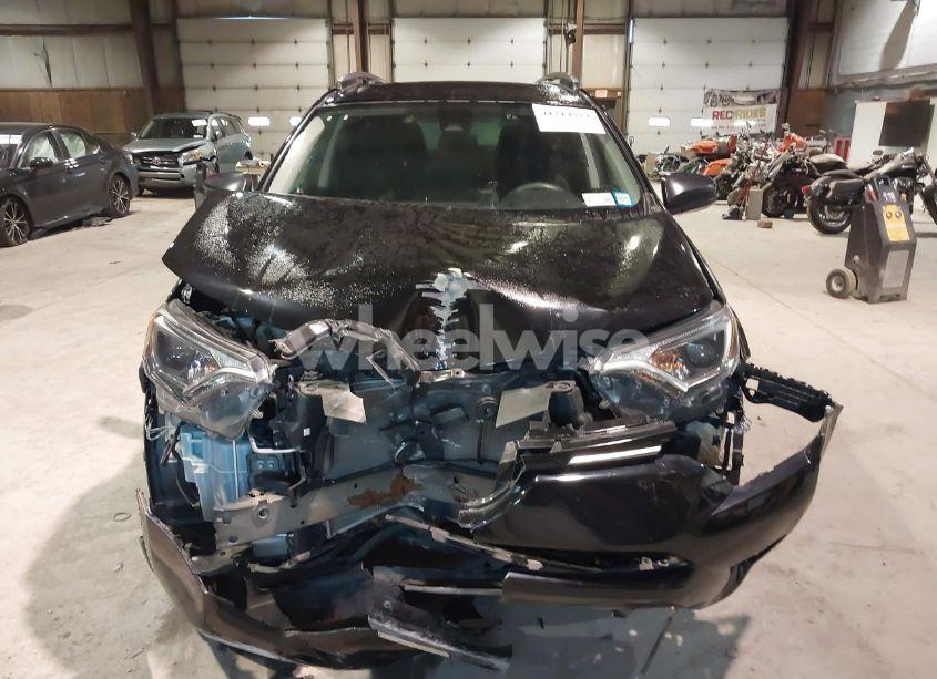 Photo 12 of 2018 Toyota Rav4 LE (VIN 2T3BFREV4JW735707)