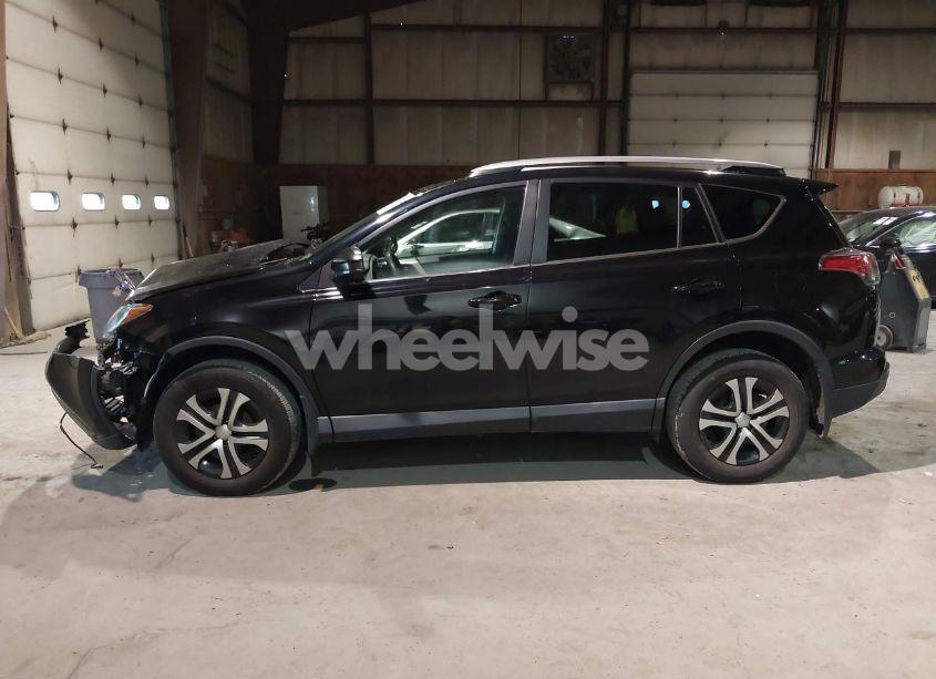 Photo 14 of 2018 Toyota Rav4 LE (VIN 2T3BFREV4JW735707)
