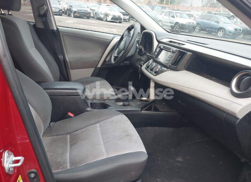 Photo 5 of 2013 Toyota Rav4 LE (VIN 2T3BFREV5DW038826)