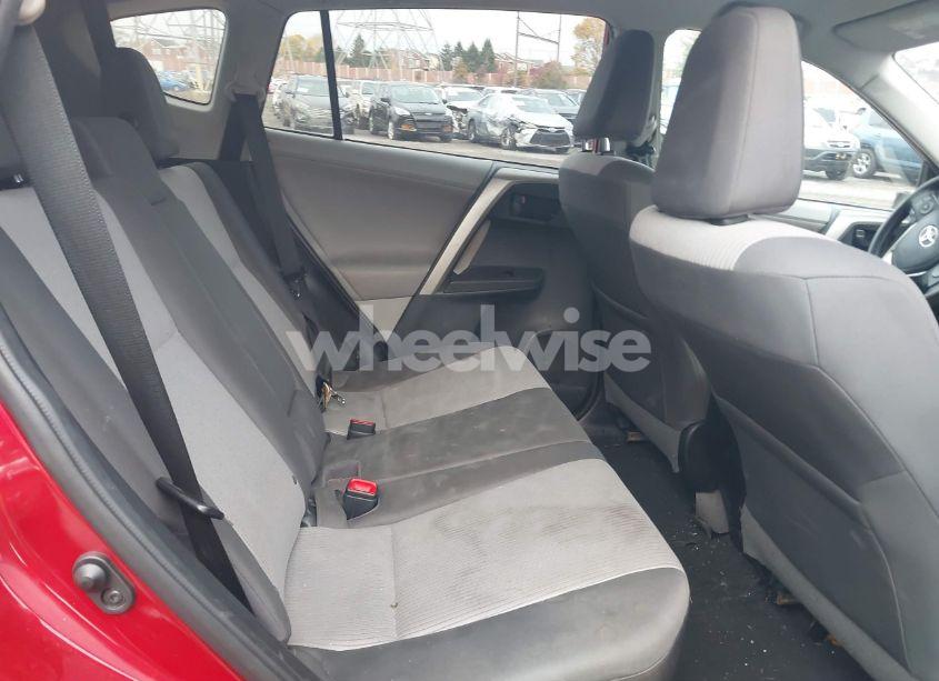 Photo 8 of 2013 Toyota Rav4 LE (VIN 2T3BFREV5DW038826)