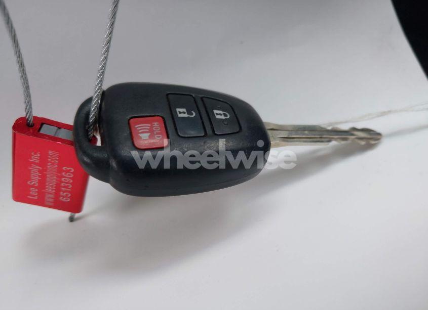 Photo 11 of 2013 Toyota Rav4 LE (VIN 2T3BFREV5DW057702)