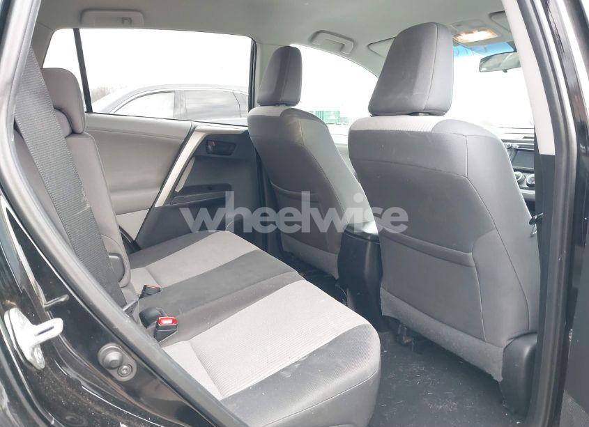 Photo 8 of 2013 Toyota Rav4 LE (VIN 2T3BFREV5DW057702)