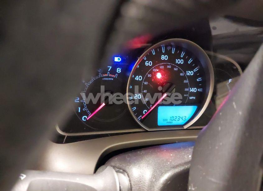 Photo 7 of 2015 Toyota Rav4 LE (VIN 2T3BFREV5FW230539)