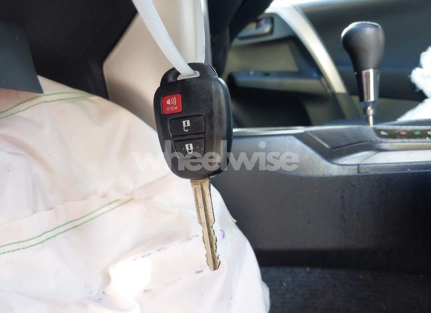 Photo 11 of 2015 Toyota Rav4 LE (VIN 2T3BFREV5FW345030)