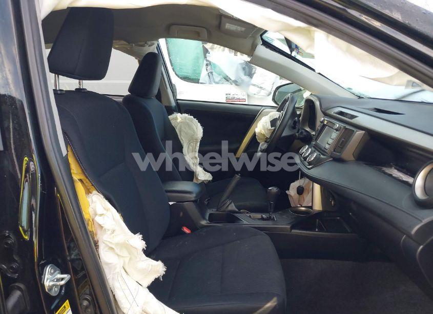 Photo 5 of 2015 Toyota Rav4 LE (VIN 2T3BFREV5FW345030)