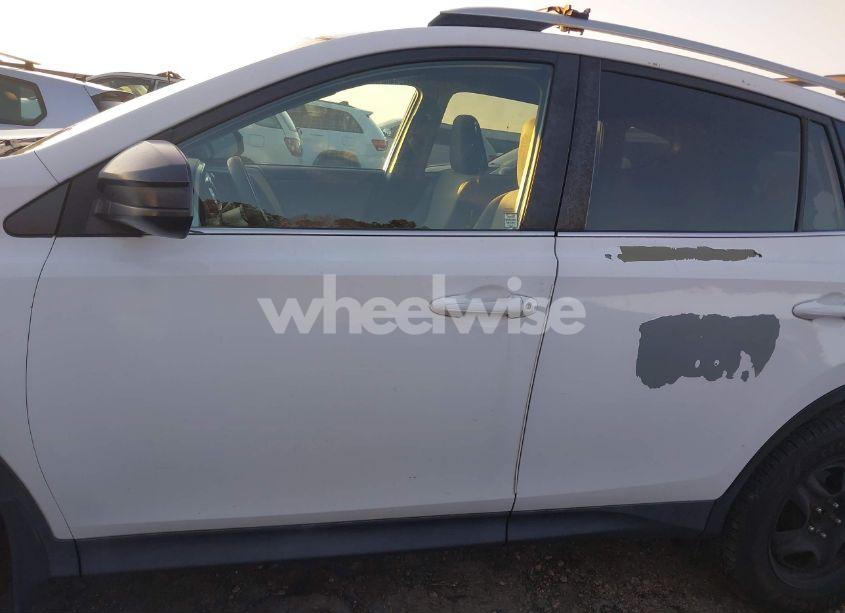 Photo 15 of 2015 Toyota Rav4 LE (VIN 2T3BFREV5FW356867)