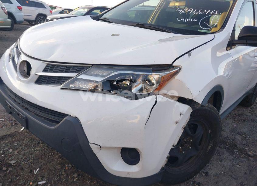 Photo 6 of 2015 Toyota Rav4 LE (VIN 2T3BFREV5FW356867)