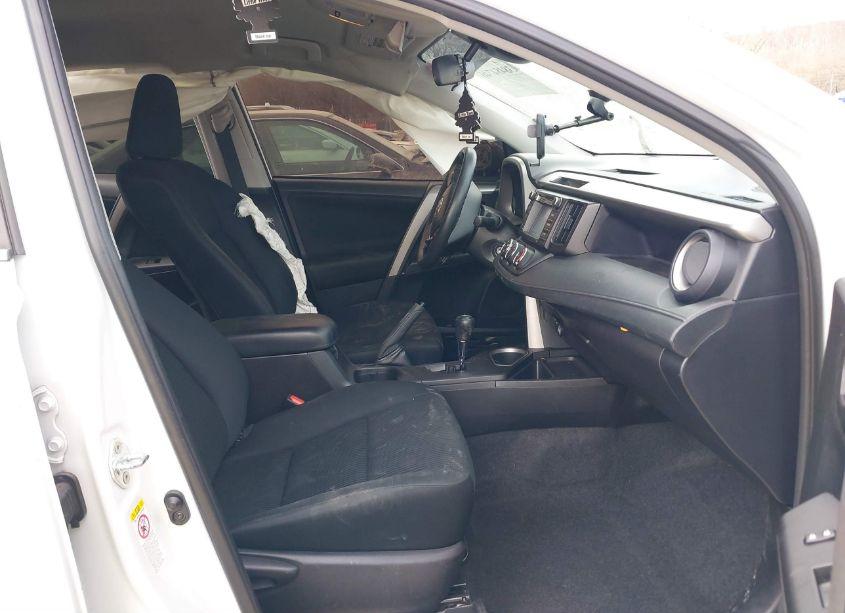 Photo 5 of 2017 Toyota Rav4 LE (VIN 2T3BFREV5HW542735)