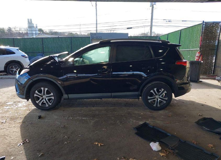 Photo 14 of 2017 Toyota Rav4 LE (VIN 2T3BFREV5HW608281)