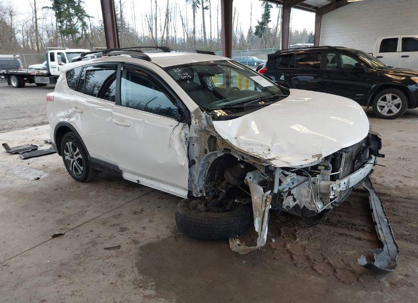 2017 Toyota Rav4 LE (VIN 2T3BFREV5HW621712) main photo