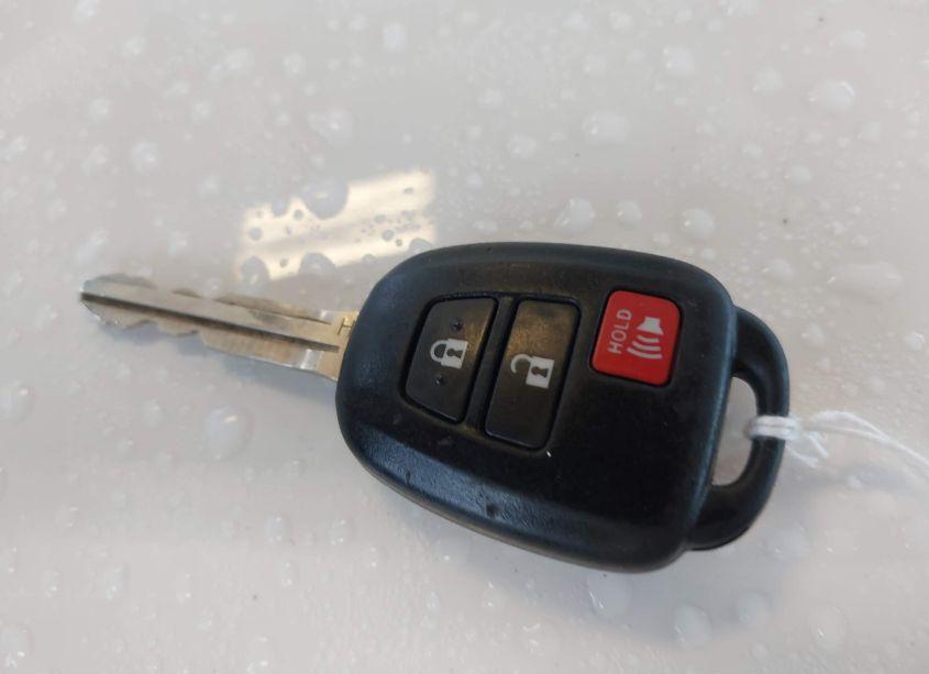 Photo 11 of 2017 Toyota Rav4 LE (VIN 2T3BFREV5HW621712)