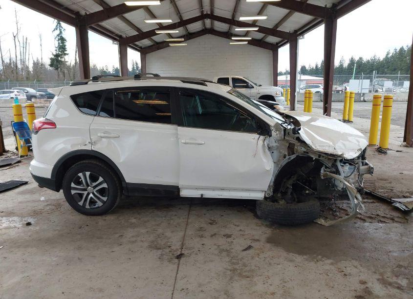 Photo 14 of 2017 Toyota Rav4 LE (VIN 2T3BFREV5HW621712)