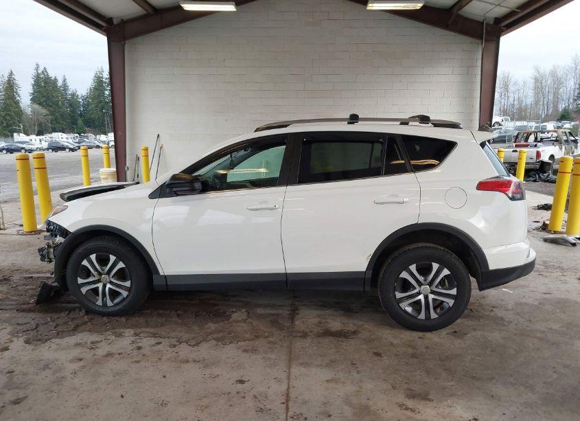 Photo 15 of 2017 Toyota Rav4 LE (VIN 2T3BFREV5HW621712)