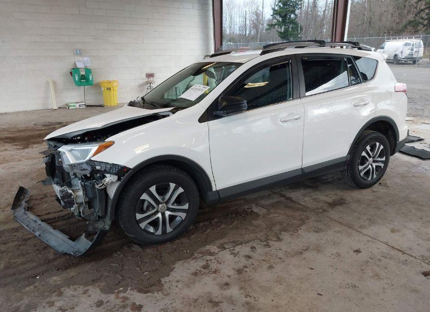 Photo 2 of 2017 Toyota Rav4 LE (VIN 2T3BFREV5HW621712)