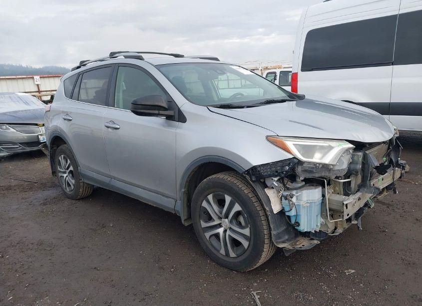 2017 Toyota Rav4 LE (VIN 2T3BFREV5HW634041) main photo