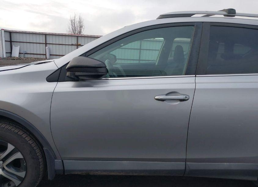 Photo 15 of 2017 Toyota Rav4 LE (VIN 2T3BFREV5HW634041)