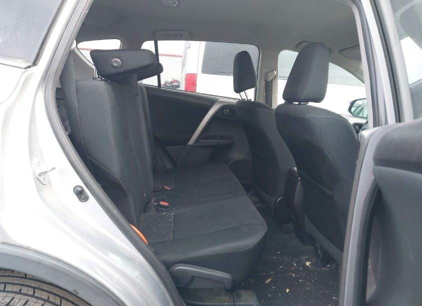 Photo 8 of 2017 Toyota Rav4 LE (VIN 2T3BFREV5HW634041)