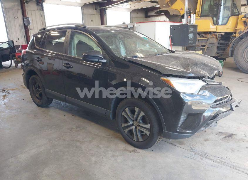 2017 Toyota Rav4 LE (VIN 2T3BFREV5HW635674) main photo