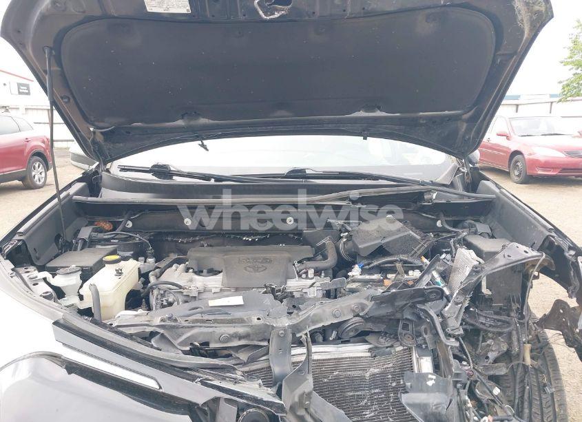 Photo 10 of 2017 Toyota Rav4 LE (VIN 2T3BFREV5HW635674)