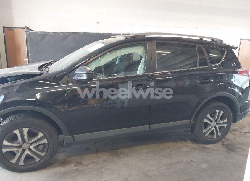 Photo 14 of 2017 Toyota Rav4 LE (VIN 2T3BFREV5HW635674)