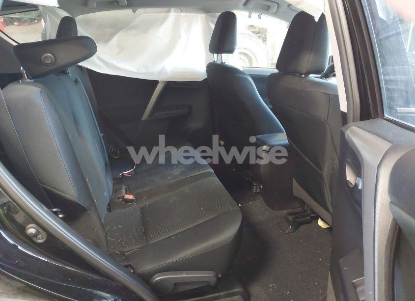 Photo 8 of 2017 Toyota Rav4 LE (VIN 2T3BFREV5HW635674)