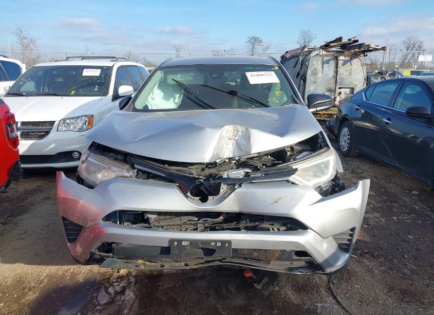 Photo 12 of 2018 Toyota Rav4 LE (VIN 2T3BFREV5JW771177)